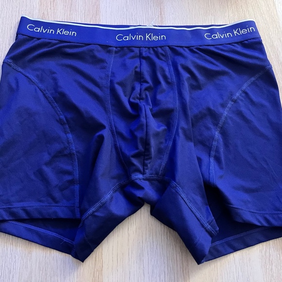 Calvin Klein L boxer briefs - Picture 1 of 3